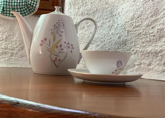 Perez * 格拉纳迪利亚-德阿沃纳